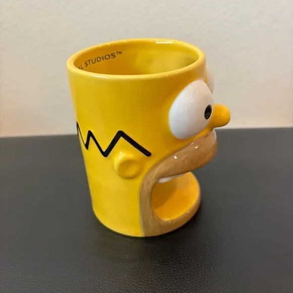 Homer Simpson Mug Universal Studios Yellow - Picture 3 of 6